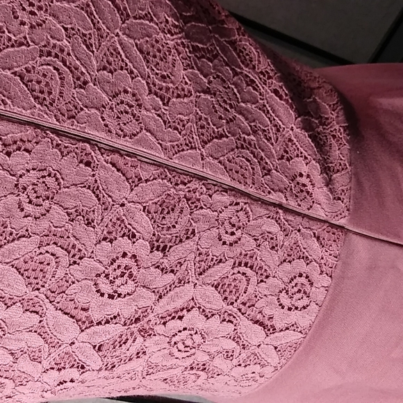 Altar'd State dress NWT! Size medium poly rayon dress perfect for spring - Picture 4 of 8